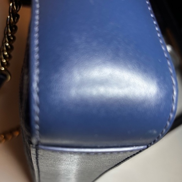 Michael kors crossbody - Picture 6 of 9